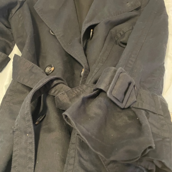 Ann Taylor trench coat and lucky Jean jacket - Picture 5 of 7